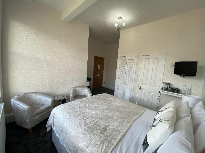Ashburn House De Luxe B&B image