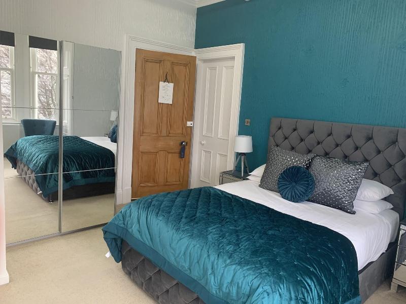 Ashburn House De Luxe B&B image