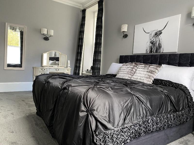 Ashburn House De Luxe B&B image