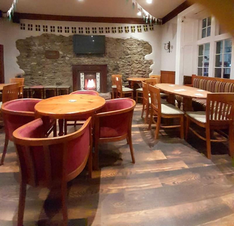 Bull Hotel image