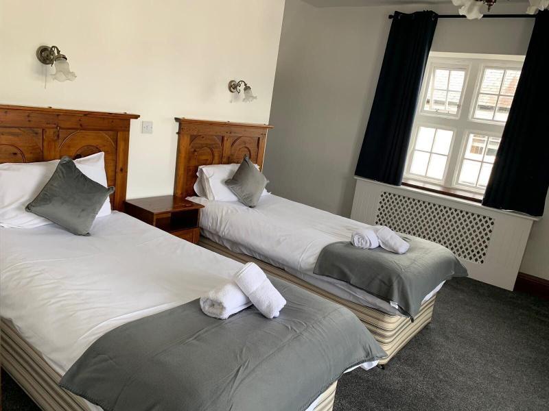 Bull Hotel image