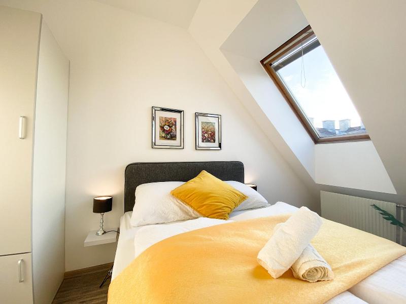 Modern Hotel Hauptbahnhof image