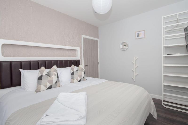 Design Suites Lytham image