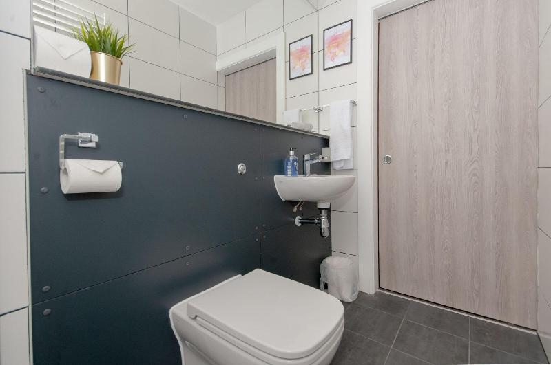 Design Suites Lytham image