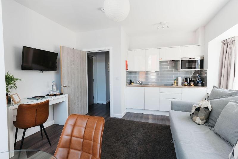Design Suites Lytham image