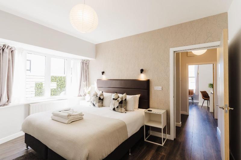 Design Suites Lytham image