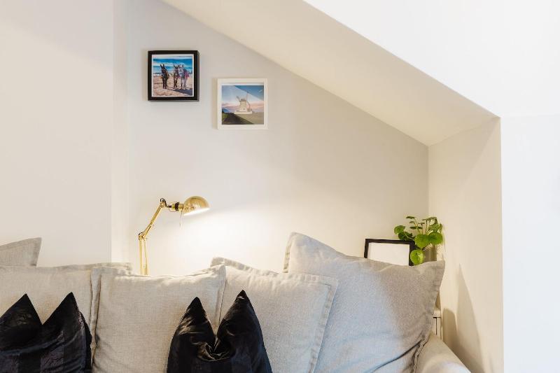 Design Suites Lytham image