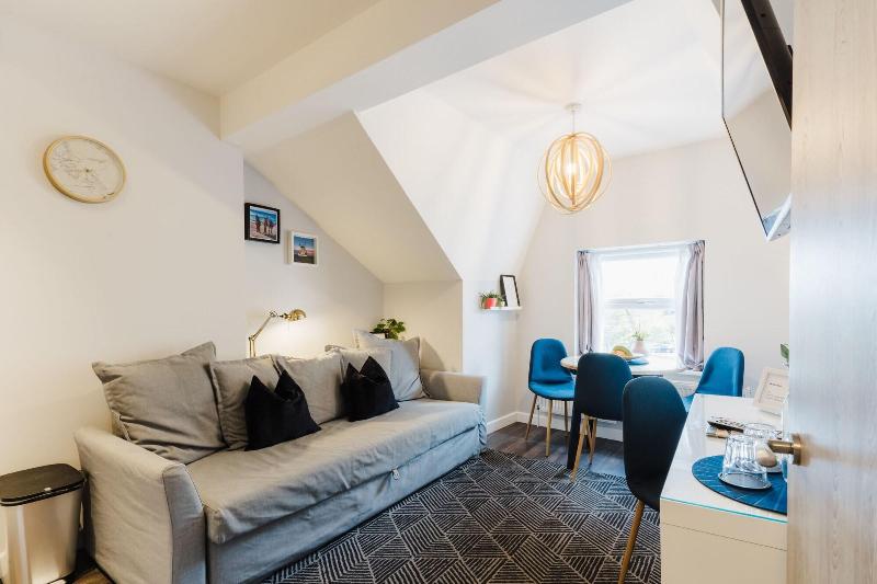 Design Suites Lytham image