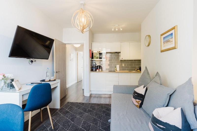 Design Suites Lytham image