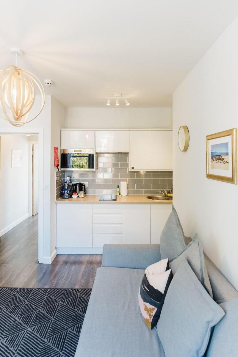 Design Suites Lytham image