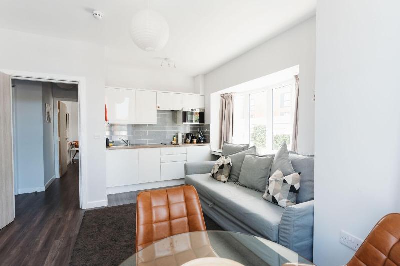 Design Suites Lytham image