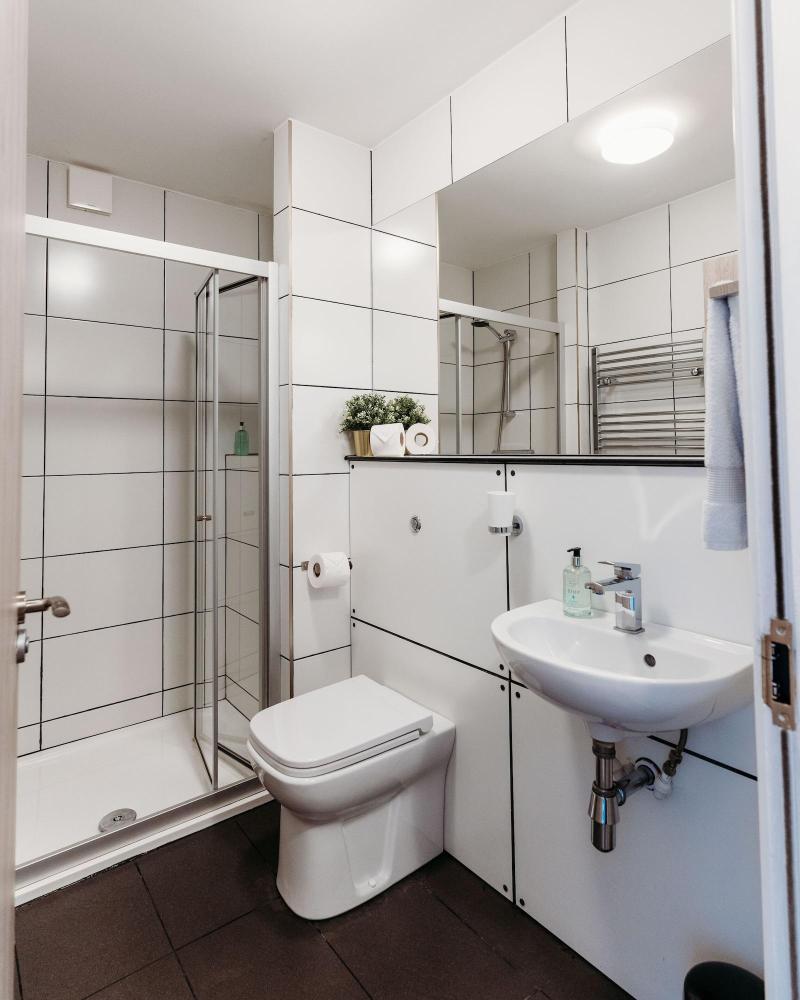 Design Suites Lytham image