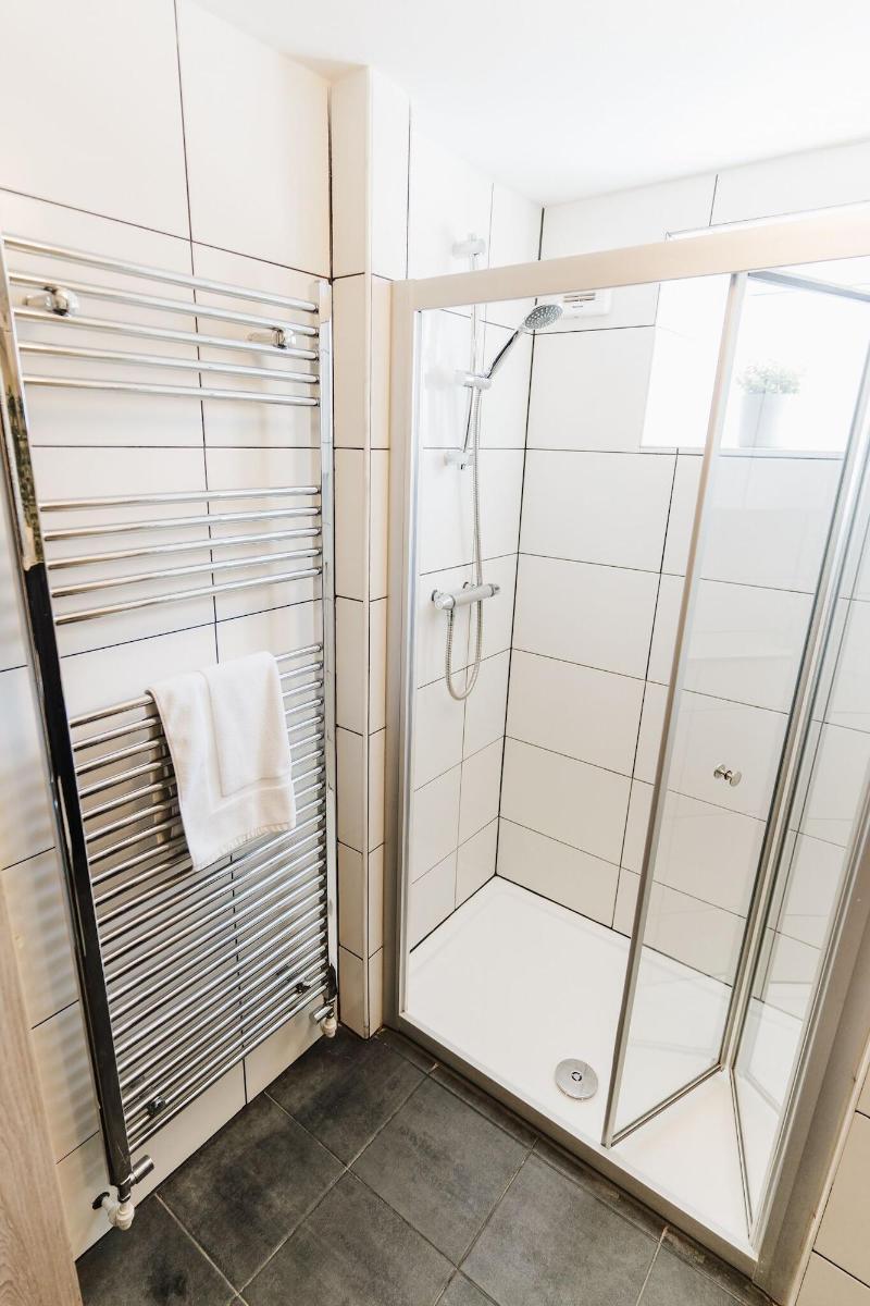 Design Suites Lytham image
