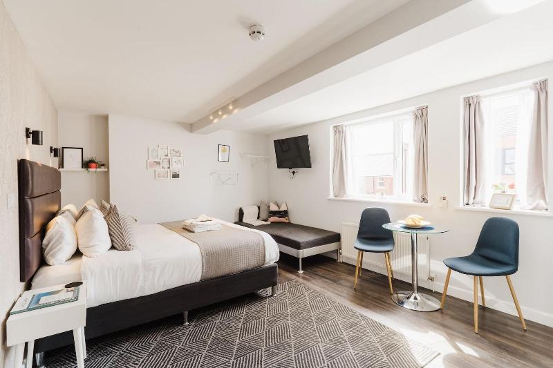 Design Suites Lytham image