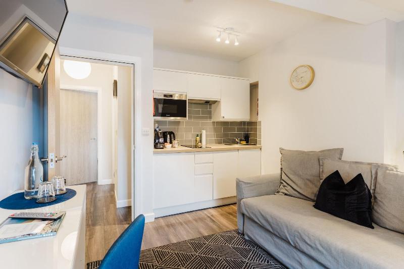 Design Suites Lytham image