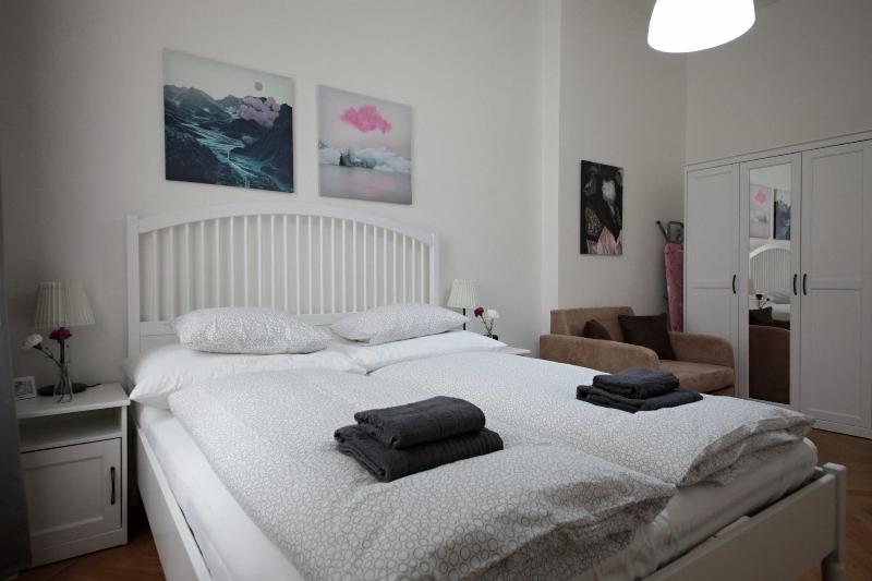 City Castle Aparthotel image