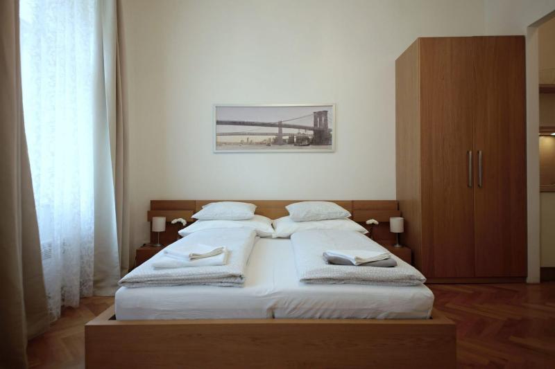 City Castle Aparthotel image
