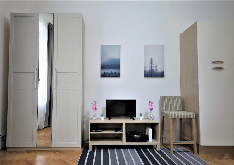 City Castle Aparthotel image