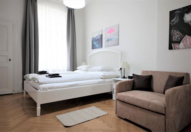 City Castle Aparthotel image