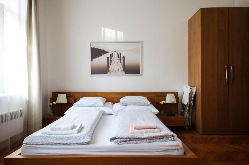 City Castle Aparthotel image