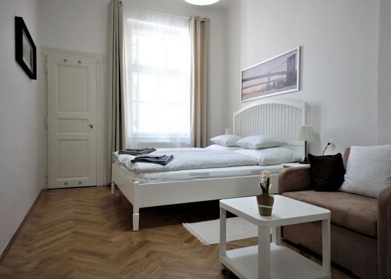 City Castle Aparthotel image