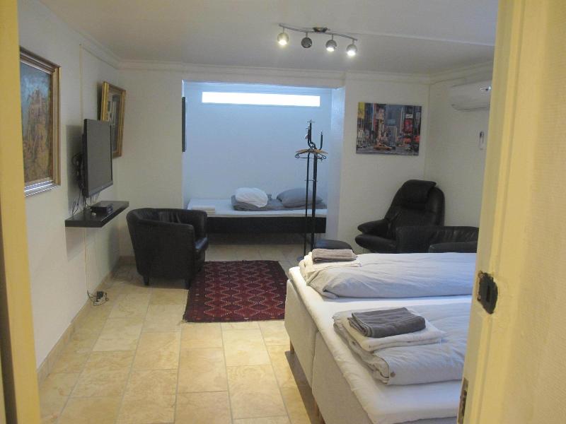 Guesthouse Sharon Suite image
