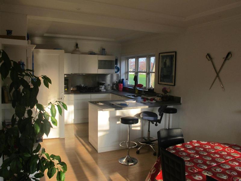 Guesthouse Sharon Suite image
