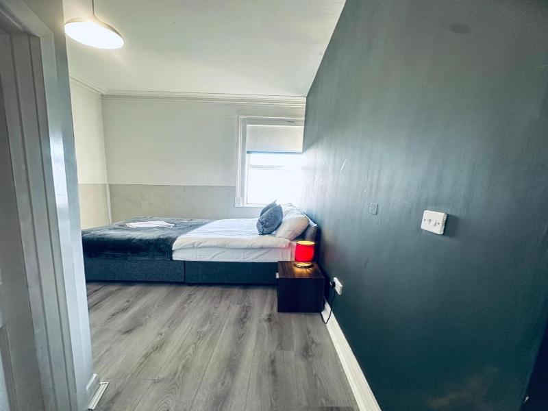 Melrose Abbey Accommodation image