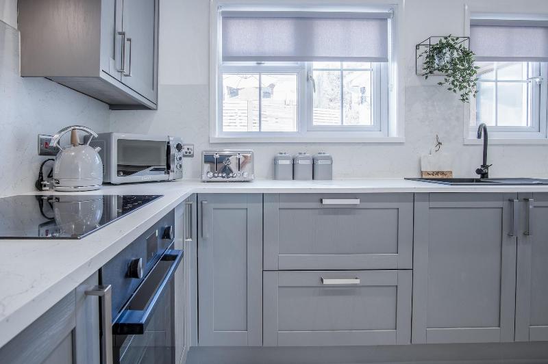 Newell Hill Cottage - 3 Bedroom - Tenby image