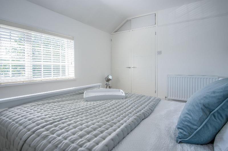 Newell Hill Cottage - 3 Bedroom - Tenby image