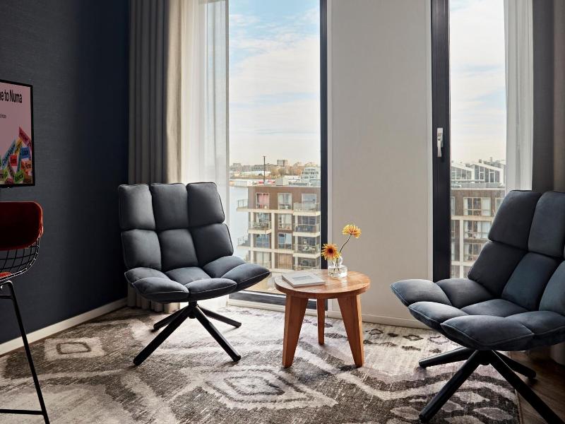 YAYS Amsterdam Docklands image