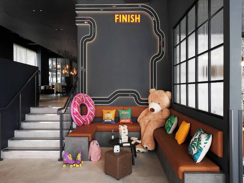Moxy Milton Keynes image