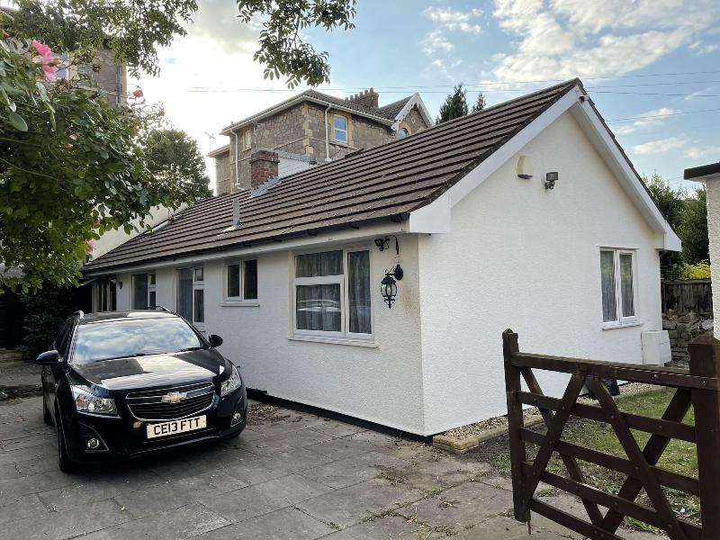 Tivoli Bungalow image