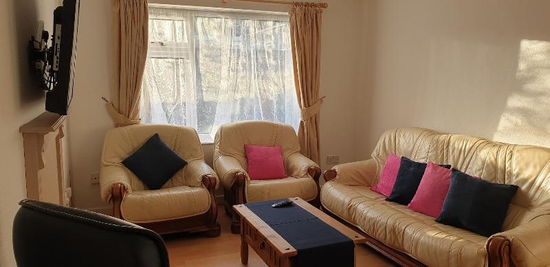 Tivoli Bungalow image