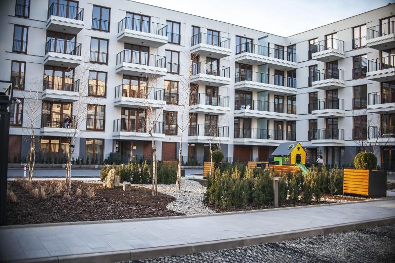 Glass House Hot Tub Apartments image
