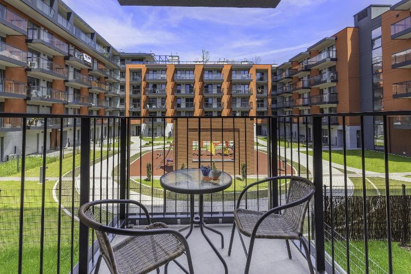 Glass House Hot Tub Apartments image