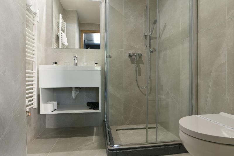 R31 Residence Apartkomplex image