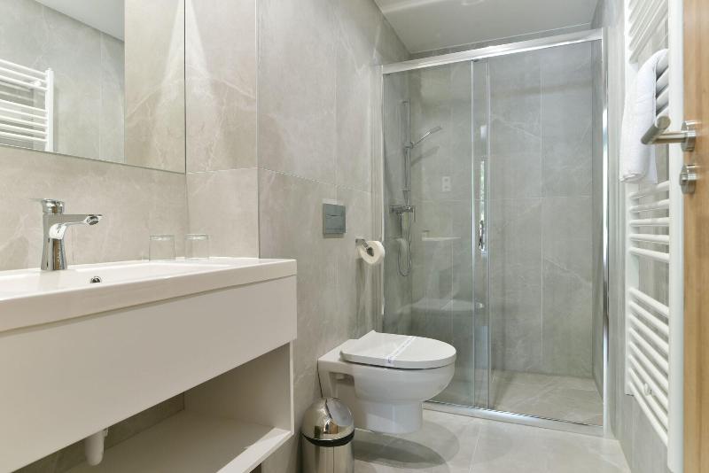 R31 Residence Apartkomplex image