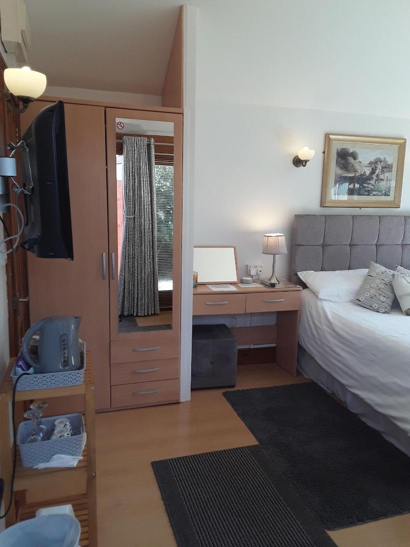 Whortleberry Studio B&B image
