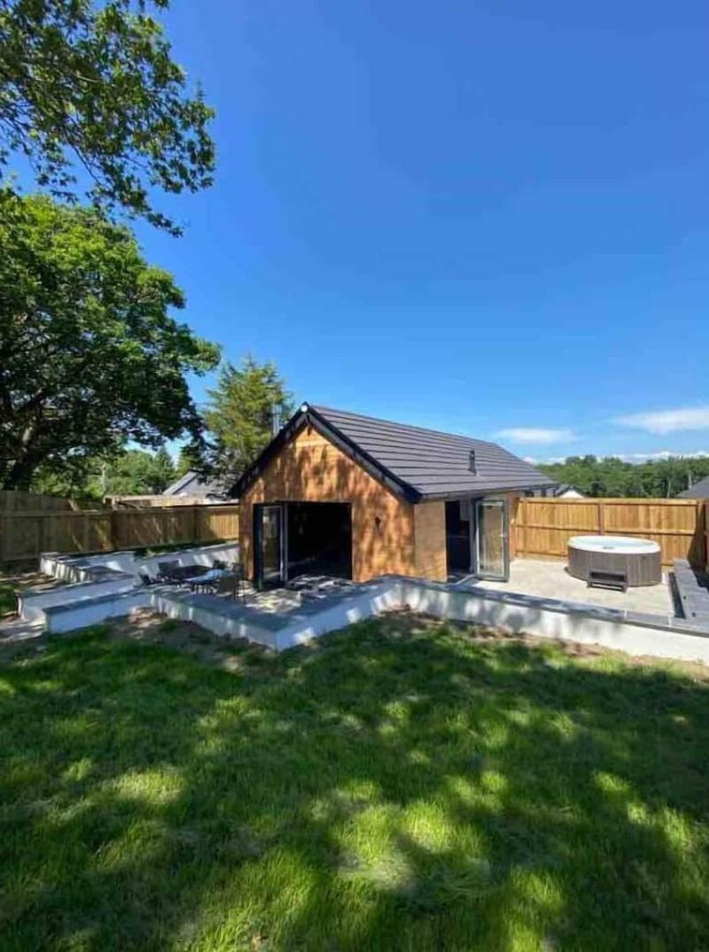 Fig Tree Cottage image