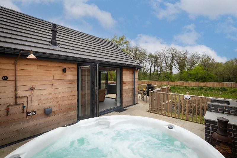 Fig Tree Cottage image