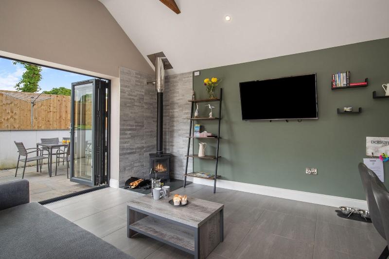 Fig Tree Cottage image