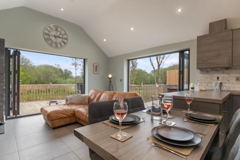 Fig Tree Cottage image