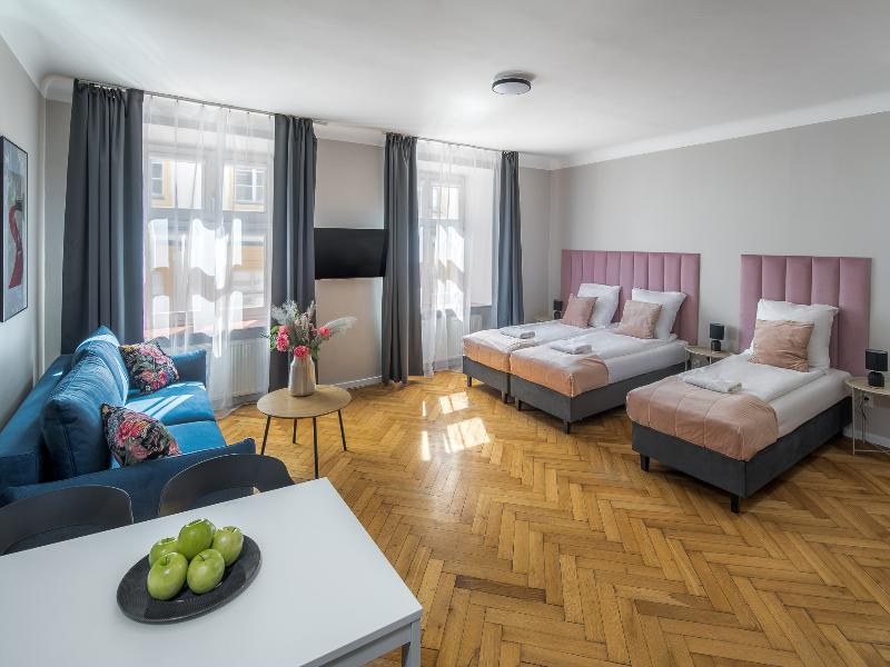 Cracow Main Square Apartments image