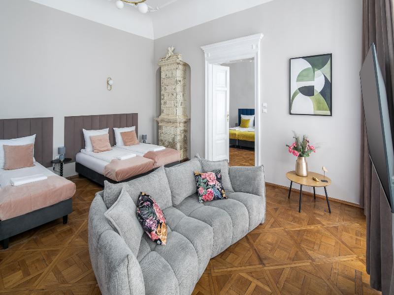 Cracow Main Square Apartments image