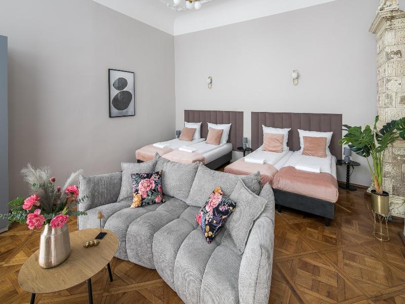 Cracow Main Square Apartments image