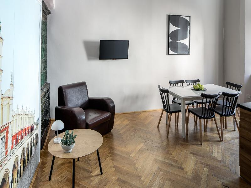 Cracow Main Square Apartments image