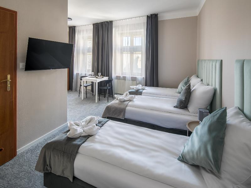Cracow Main Square Apartments image