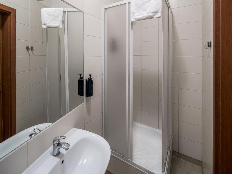 Cracow Main Square Apartments image