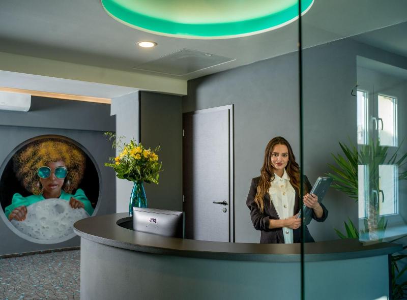Hotel Planet Prague image